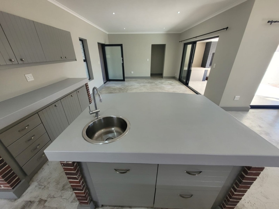 3 Bedroom Property for Sale in Hageland Estate Western Cape